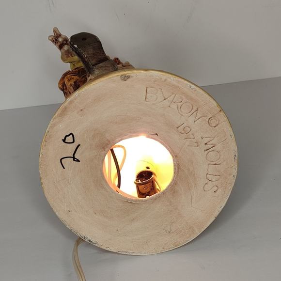 Byron Molds Vintage Patchwork Scarecrow Light Up Ceramic Pumpkin Jack-o'-lantern - Picture 15 of 16